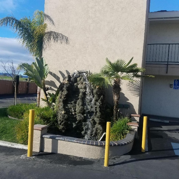 SureStay Hotel by Best Western Hollister image 4
