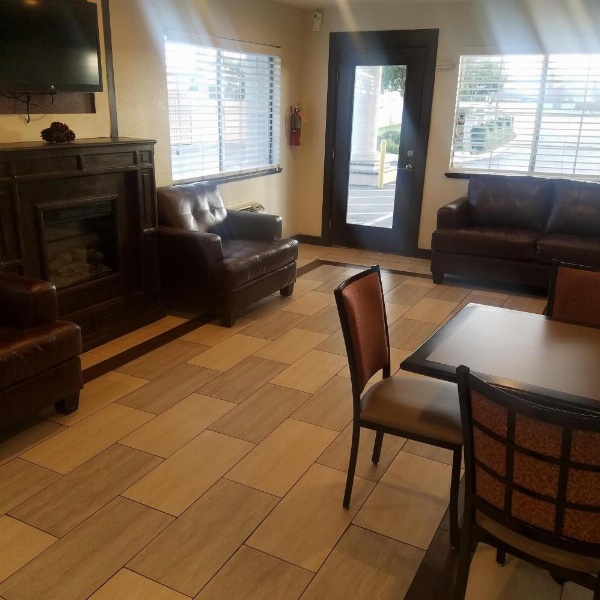 SureStay Hotel by Best Western Hollister image 8